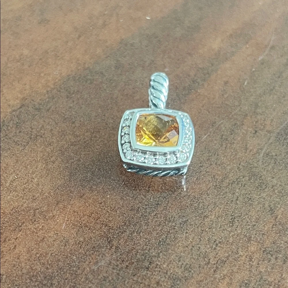 David Yurman Silver Pendant - Picture 1 of 4